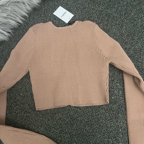 FOREVER 21 Nude Beige Tan Camel Cropped Ribbed Cardigan Sweater Top Shirt Sz M - Picture 12 of 16